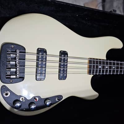 G&L El Toro 1988 - White image 16