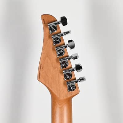 Suhr Custom Modern Electric Guitar- 2 Tone Tobacco Burst 2026 (93053) image 8