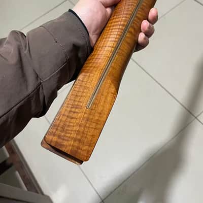 1 Reverse headstock stainless steel 22 frets Roasted flame Maple guitar neck 25.5inch hole 10mm Reverse headstock SS 22 frets Roasted flame Maple Electric guitar neck tiger25.5 Satin image 5