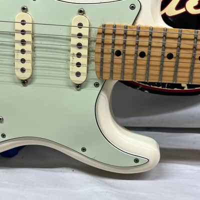 Squier Deluxe Roadhouse Strat Stratocaster Electric Guitar MIM - Made in Mexico - Olympic White image 6