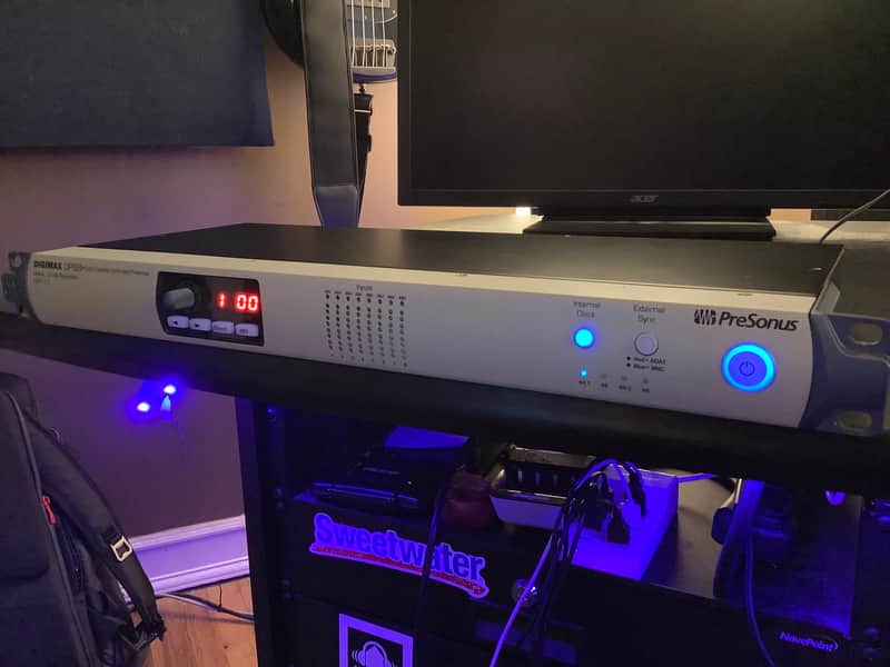 PreSonus Digimax DP88 8-Channel Mic Preamp with AD/DA Converter 2010s - Silver image 1