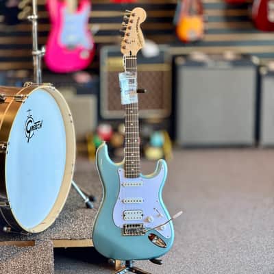 Squier by Fender Affinity Series Stratocaster Junior HSS Electric Guitar, Ice Blue Metallic image 4
