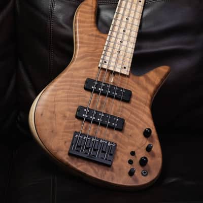 Fodera Emperor 5 Standard Special Quilted Redwood 2025 (8,9 Lbs.) image 4