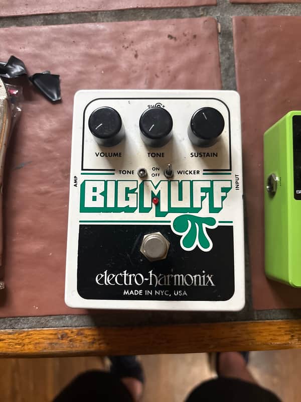 Electro-Harmonix Big Muff Pi with Tone Wicker Distortion / Sustainer 2008 - Present - White / Black / Green image 1