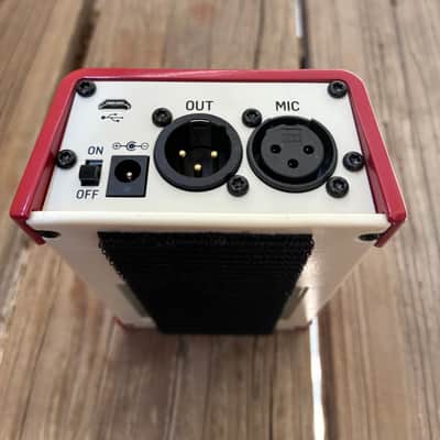TC Helicon Mic Mechanic 2 2017 - 2021 - Red vocal processor recording Studio echo delay image 6