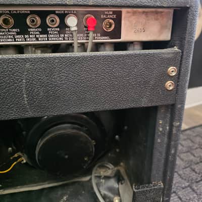 Fender Twin Reverb 2-Channel 100-Watt 2x12" Guitar Combo Silverface image 8