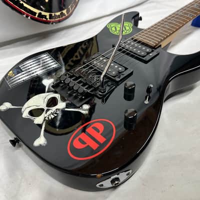 Squier Showmaster Skull & Bones Electric Guitar image 17