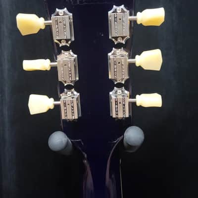 Gibson Les Paul Studio 2024 - Blueberry Burst image 4