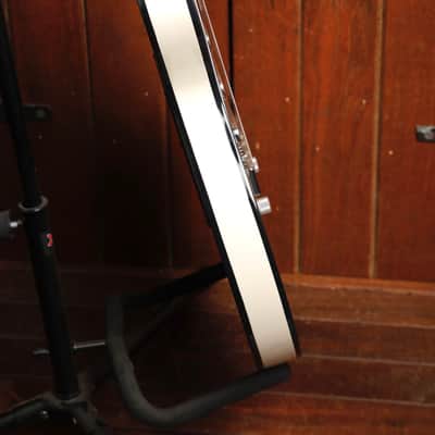 Brian May Guitars BMG Special LE White Electric Guitar image 8