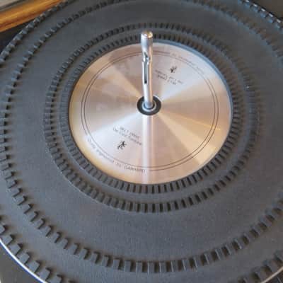 Garrard Z2000B belt driven turntable 1980 - standard image 8