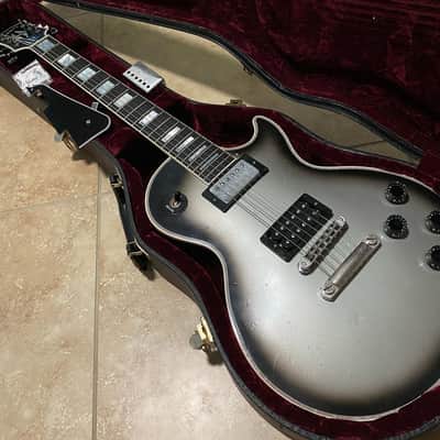 Gibson 2004 Custom Shop Les Paul Custom - Sam Ash Limited Silverburst! image 9