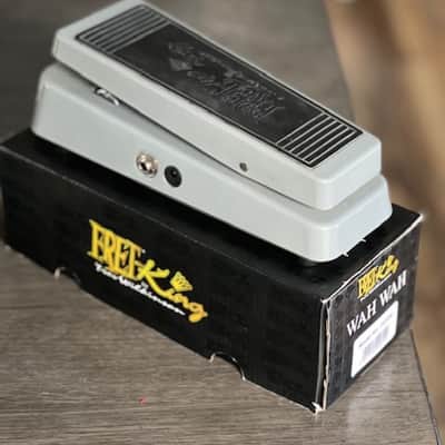 Fret-King Classic Wah Wah 2021 Light Gray image 2