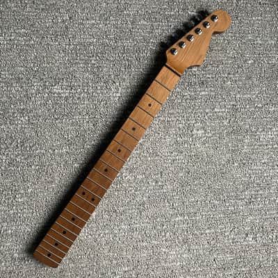 Warmoth Roasted Maple Neck image 1
