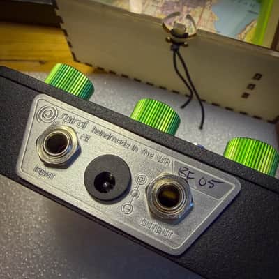 Spiral Electric FX Brute 2026 *MINT* Bild 3