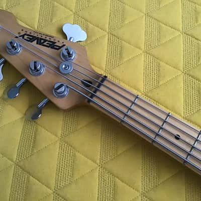 Peavey  Foundation 5 String Mid 1990’s Black image 4