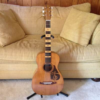 Harmony  Supertone  1930's Amber image 1
