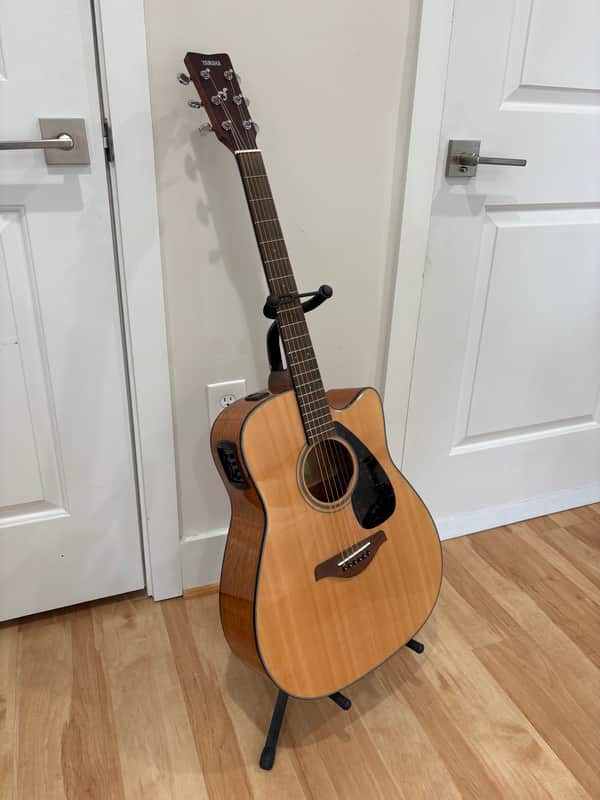 Yamaha FGX800C Acoustic Guitar - $367! Save $100