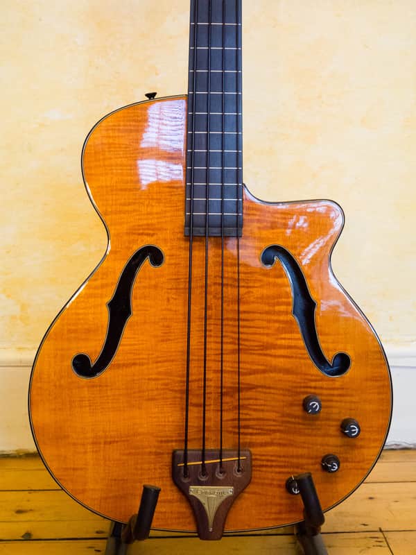 EPIPHONE ZENITH FRETLESS BASS, RARE AND BEAUTIFUL! semi-acoustic image 1