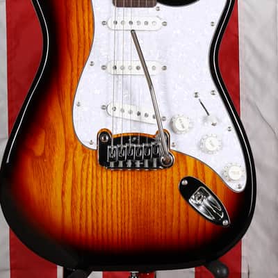 G&L Tribute Series Legacy - 3-Color Sunburst image 2
