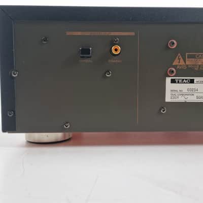 Teac VRDS-T1  CD Transport - Cd Player - Realy nice - Digital outputs only image 8