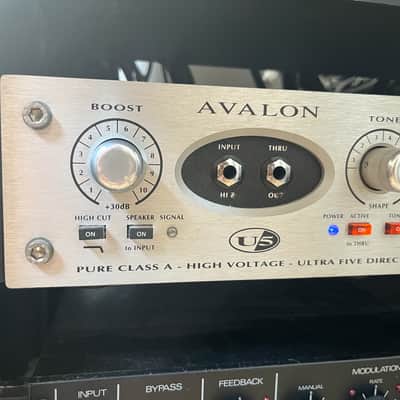 Stereo (Paired) Avalon U5 racked Direct Box / Instrument Preamplifier image 3