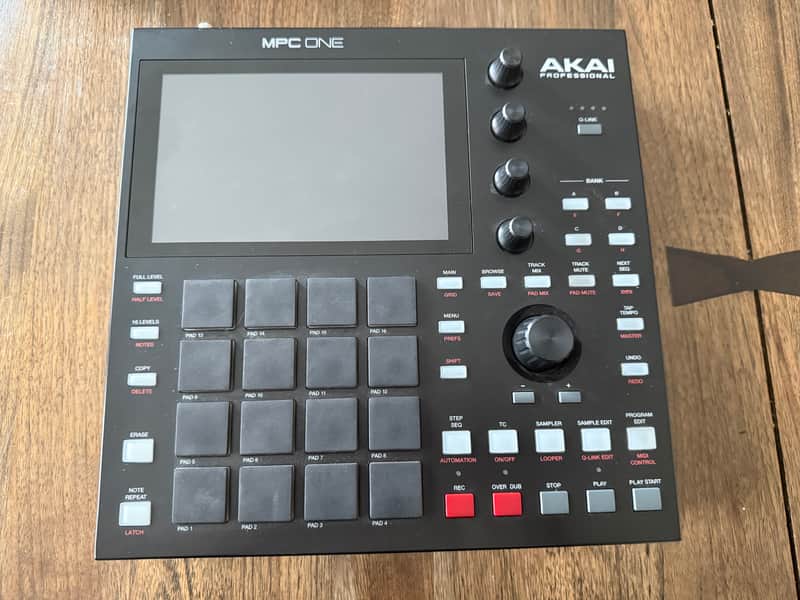 Akai MPC One Standalone MIDI Sequencer | Reverb