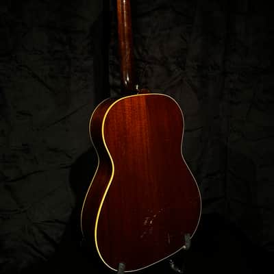 Gibson LG-1 1957 - Gloss image 5