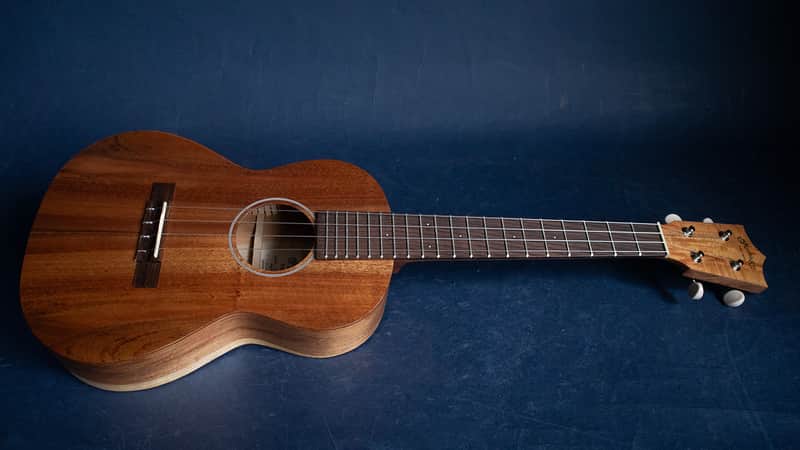 Martin T1K Tenor Uke #805 2025 - Natural image 1