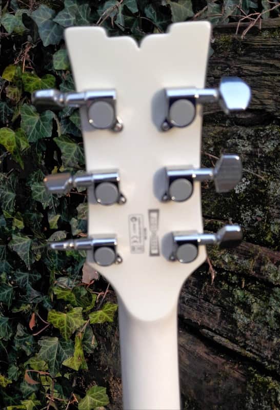 IBANEZ ARZ400 Artist Series LP Electirc Guitar / EMG HZ Pickups