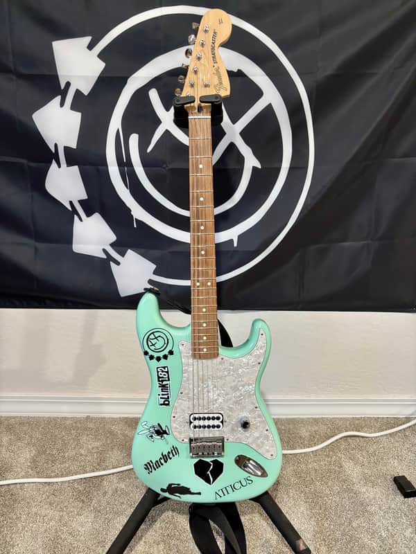 Fender Limited Edition Tom DeLonge Signature Stratocaster 2023 - Surf Green image 1