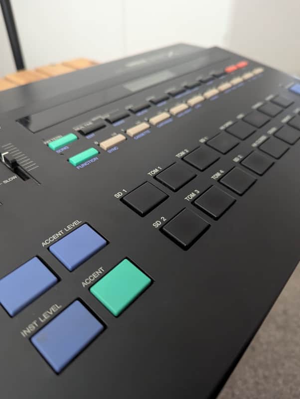 Yamaha RX11 Drum Machine | Reverb