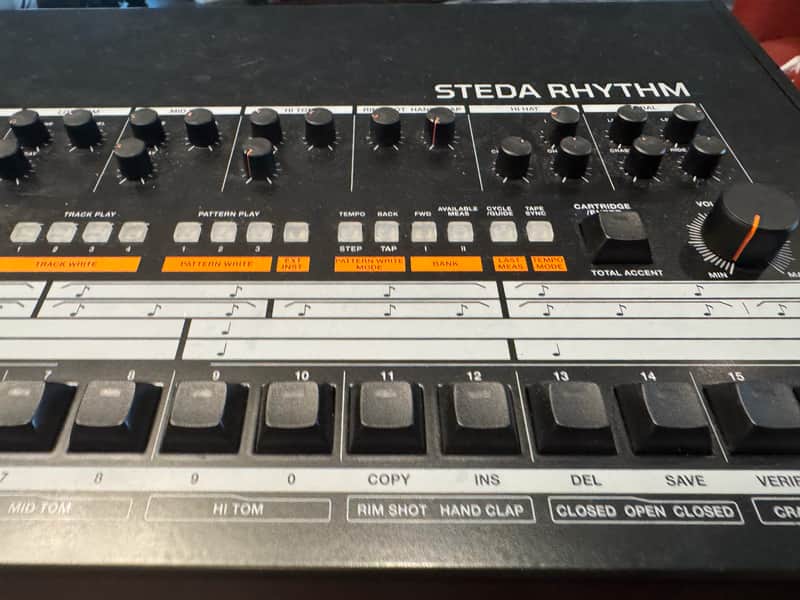 Steda SR-909 – Excellent Condition image 1