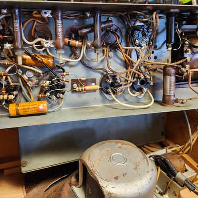 Vega “Triumphal Model” High Fidelity Amplifier, 1946, 6L6 Tube Combo, Birdseye Maple Cabinet image 12
