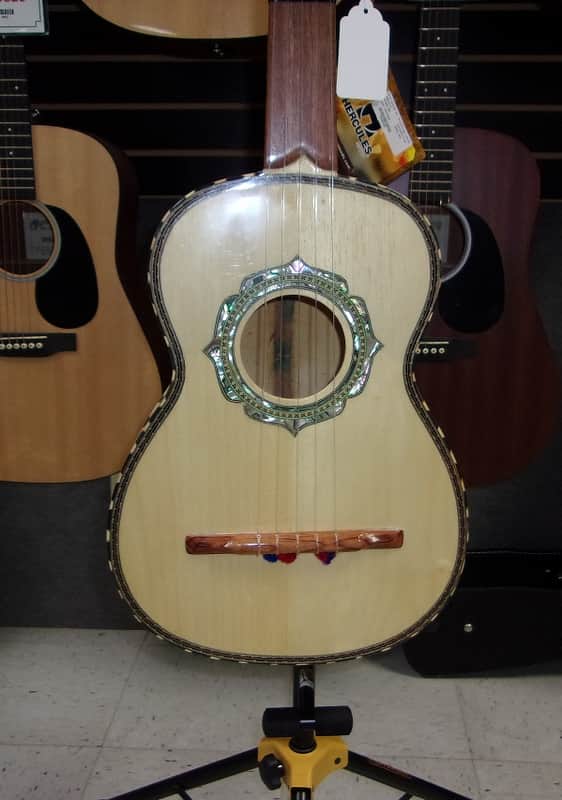 Jose Juan Hernandez Vihuela Deluxe, Tacote Top 2018 image 1