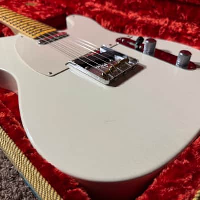 Fender 2012 Custom Shop '50s Reissue Telecaster Relic - Arctic White image 11