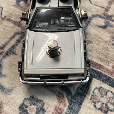 VVco Delayrean 2.0 Delay Pedal Delorean Collectable Model - Back To The Future image 8
