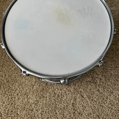 Ludwig Marching snare drum 1970's - Chrome image 9