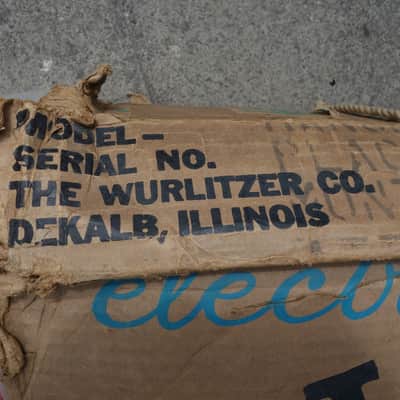Wurlitzer 200A  electric piano (USA/1975) + music stand image 7