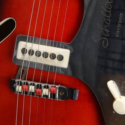 Arnold Hoyer Soloist Electric (ca.1958) 1958 image 10