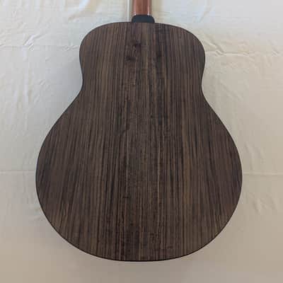 Stevens Custom Guitars Soulwood Jumbo w/Hiscox hardshell case image 4