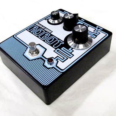 Used Death By Audio Robot 8-Bit Pitch / Lofi / Granular Guitar Effects Pedal image 3