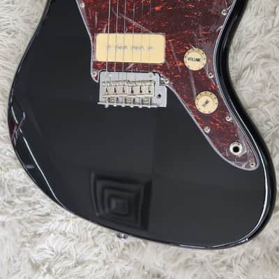 Tagima TW61 BK-DF/TT Offset Electric Guitar w/P90s, Black - B stock - Jazz Mastr image 9