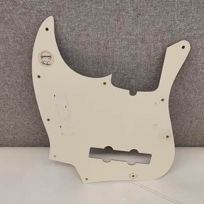 Fender Jazz Bass Guitar 10-Hole Genuine Tortoise Shell Pickguard image 3