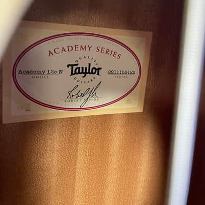 Taylor Academy 12e-N image 7