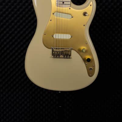 Squier Duo-Sonic 50s Desert Sand Gold Upgrade image 4