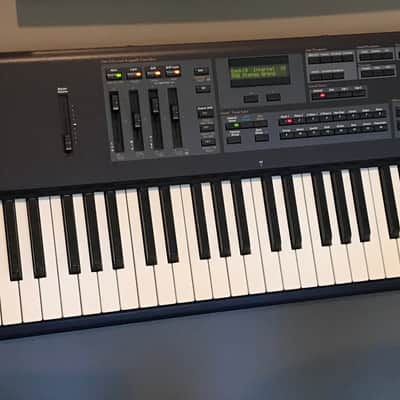 Kurzweil PC2 X Performance Controller early 2000s - Black