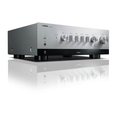 Yamaha R-N800A 2.1-Channel Network A/V Receiver with MusicCast, Silver image 2