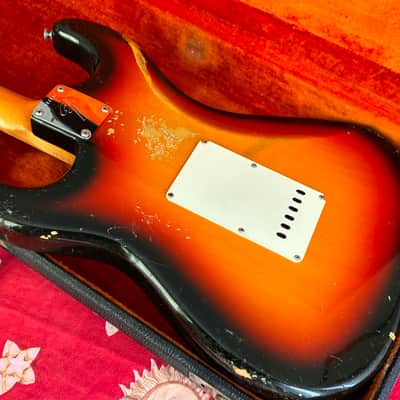 Fender Stratocaster 1965/66 - SUNBURST image 6