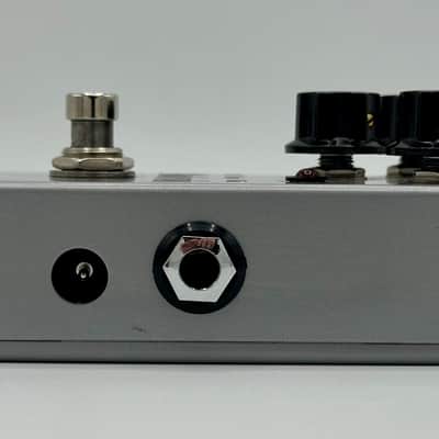 Lovepedal Hermida Audio - Mosferatu Classic Silver image 5
