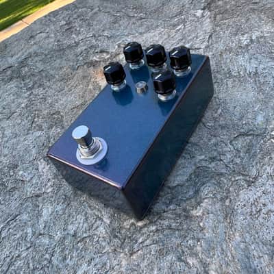 Scarab Deluxe Fuzz Clone image 2